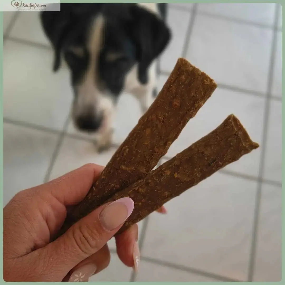 NANDOO Kaninchenfleischstreifen, 200g, natürliche Fleischstücke für Hunde, in der Verpackung sichtbar