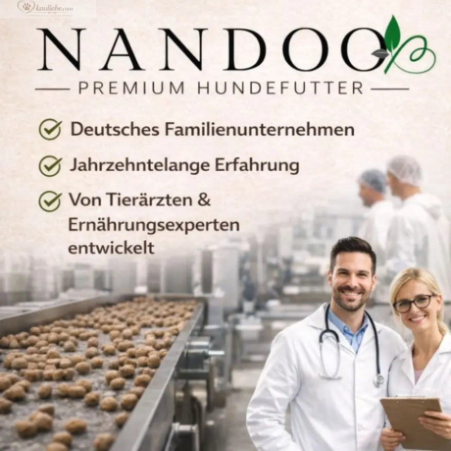 Trockenfutter für Pferd mit Granatapfel von NANDOO, Nahaufnahme der Futterbestandteile in einer Schüssel