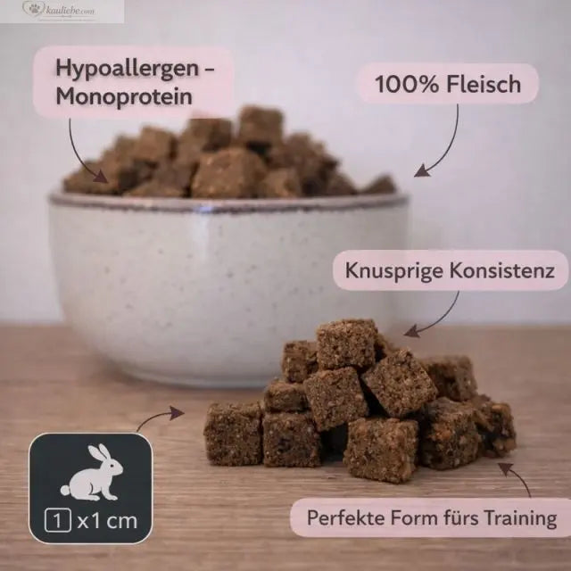 Knusper-Lecker Kaninchen von NANDOO, 250g, Nahaufnahme der knusprigen Kaninchen-Snacks in 1cm Größe