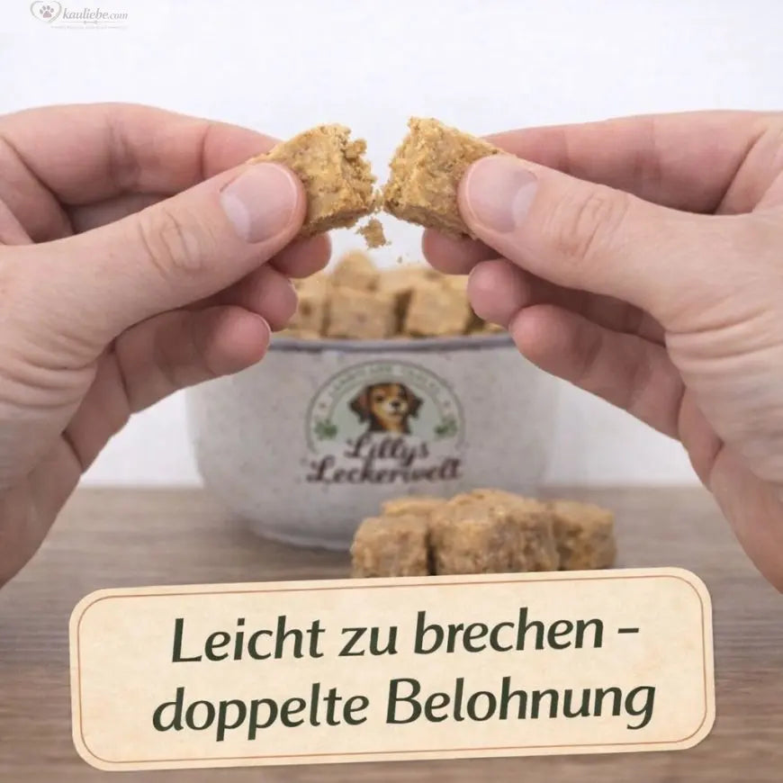 Lillys Leckerwelt Lieblings-Lecker Lamm, 200g, zartes Lammfleisch in 1,5cm Stücken auf einem Teller.