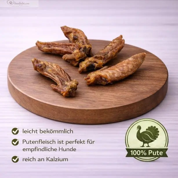 NANDOO Putenflügel, 250 g, frische, saftige Putenflügel auf einem Teller, ideal für Fleischliebhaber.