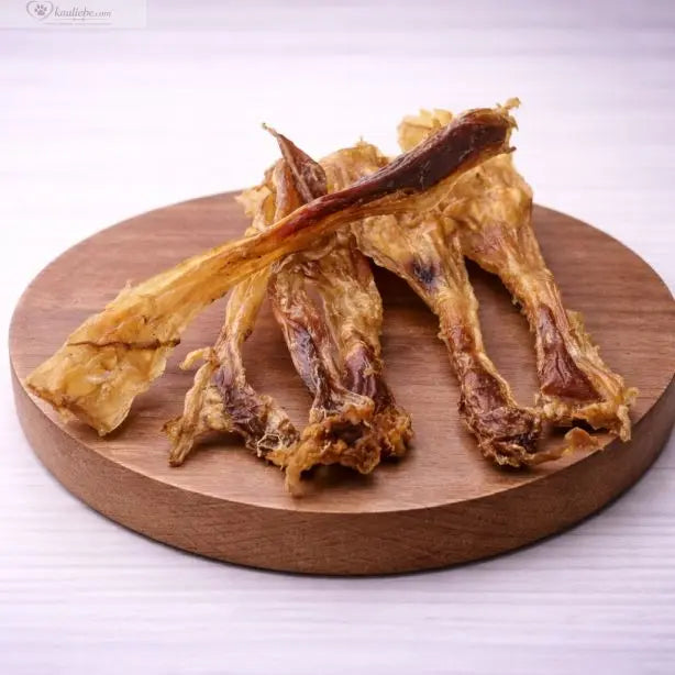 NANDOO Achillessehne vom Rind, 250g, frisches Trockenfleisch für Hundesnacks, detailreiche Ansicht der Rinderachillessehne