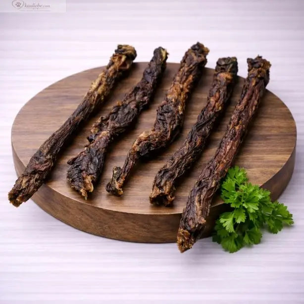 Getrocknete Rinderlefzen von NANDOO, 250g, mit detaillierter Textur, ideal als Hundesnack oder Kauartikel.