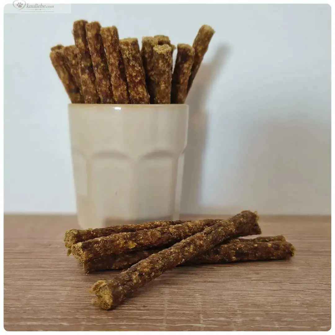 NANDOO Pferd Sticks, 200g, mit getreidefreien Leckerchen für Pferde, sichtbare Futtersticks in Packung